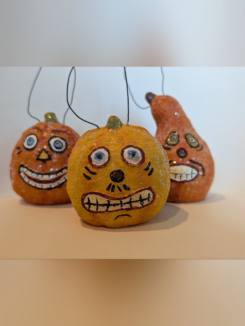 Vintage dept 56 Pumpkin Halloween Ornaments Set of 3 Paper Glitter VTG
